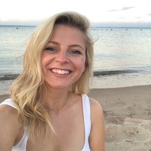 Meet your Posher, Megan